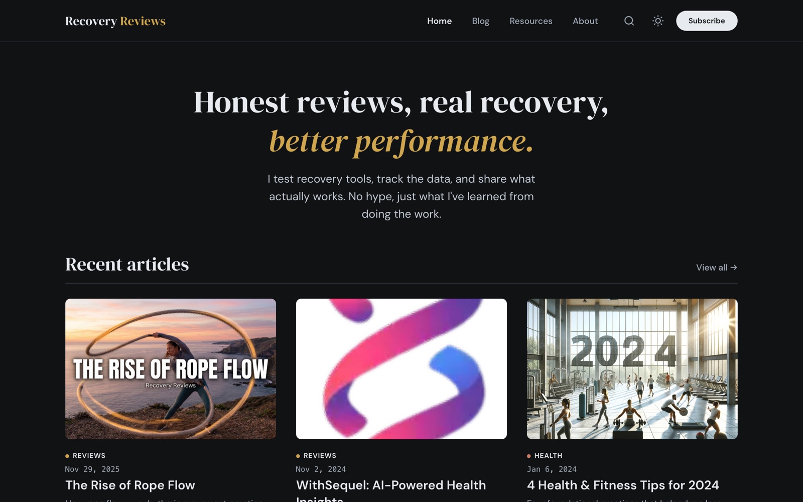 Recovery Reviews homepage with its dark theme, gold heading, and recent articles.